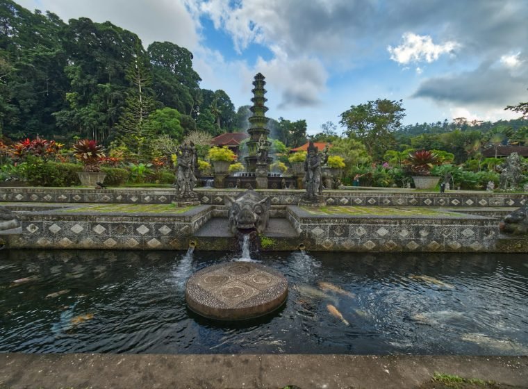 Fountain and stepping stones at Tirta Gangga water palace